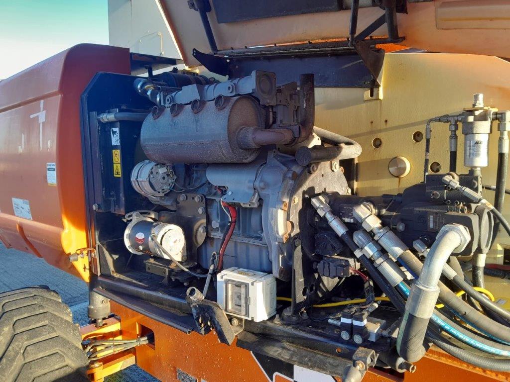 Sold - Telescopic Boom Lift - View 2